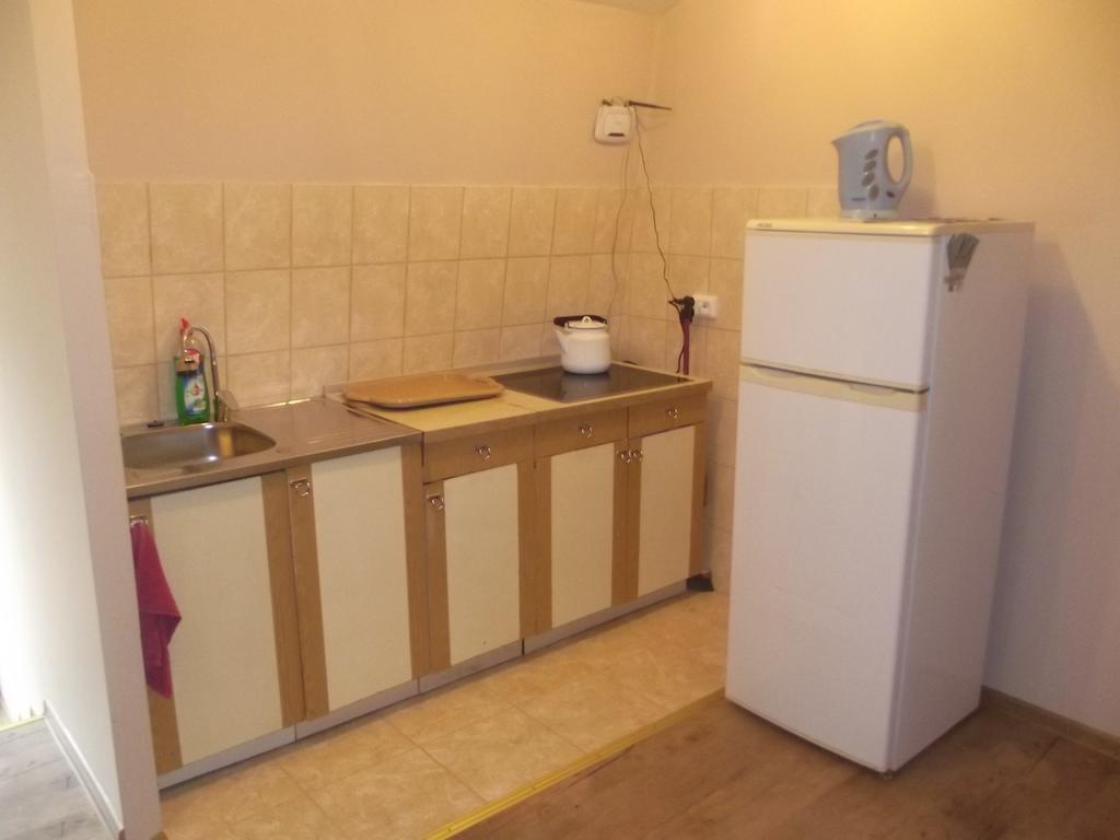 Nakvyne Rokiskyje Bed and Breakfast Rokiskis Δωμάτιο φωτογραφία